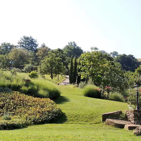 Antico Casal Del Bosco Agriturismo